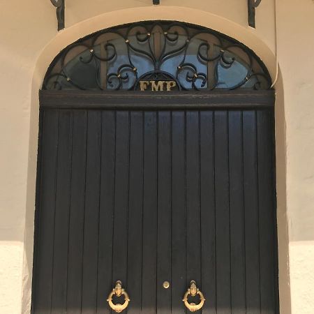 Frank'S House - Appartamento Con Terrazzo In Centro Παλέρμο Εξωτερικό φωτογραφία