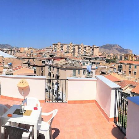 Frank'S House - Appartamento Con Terrazzo In Centro Παλέρμο Εξωτερικό φωτογραφία