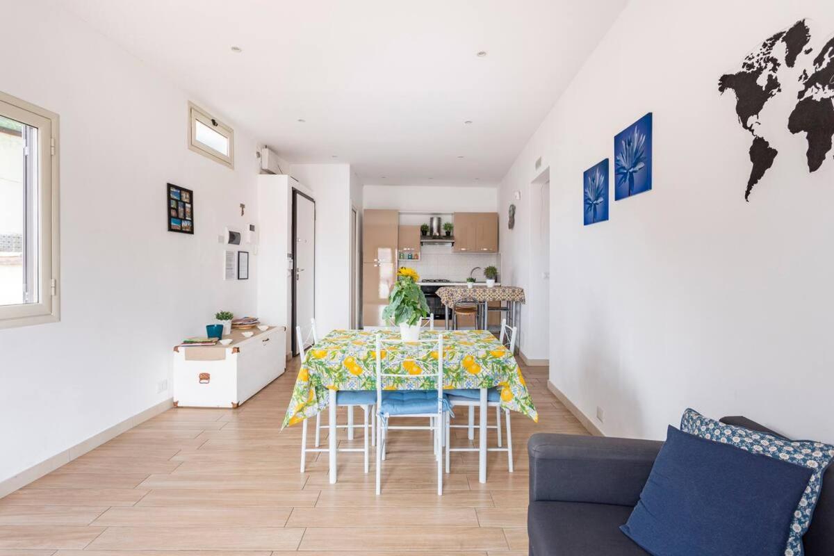 Frank'S House - Appartamento Con Terrazzo In Centro Παλέρμο Εξωτερικό φωτογραφία